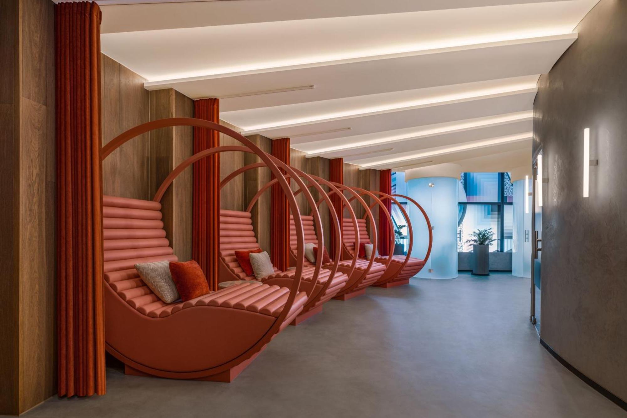 W Sydney Ξενοδοχείο Εξωτερικό φωτογραφία The interior of the new terminal