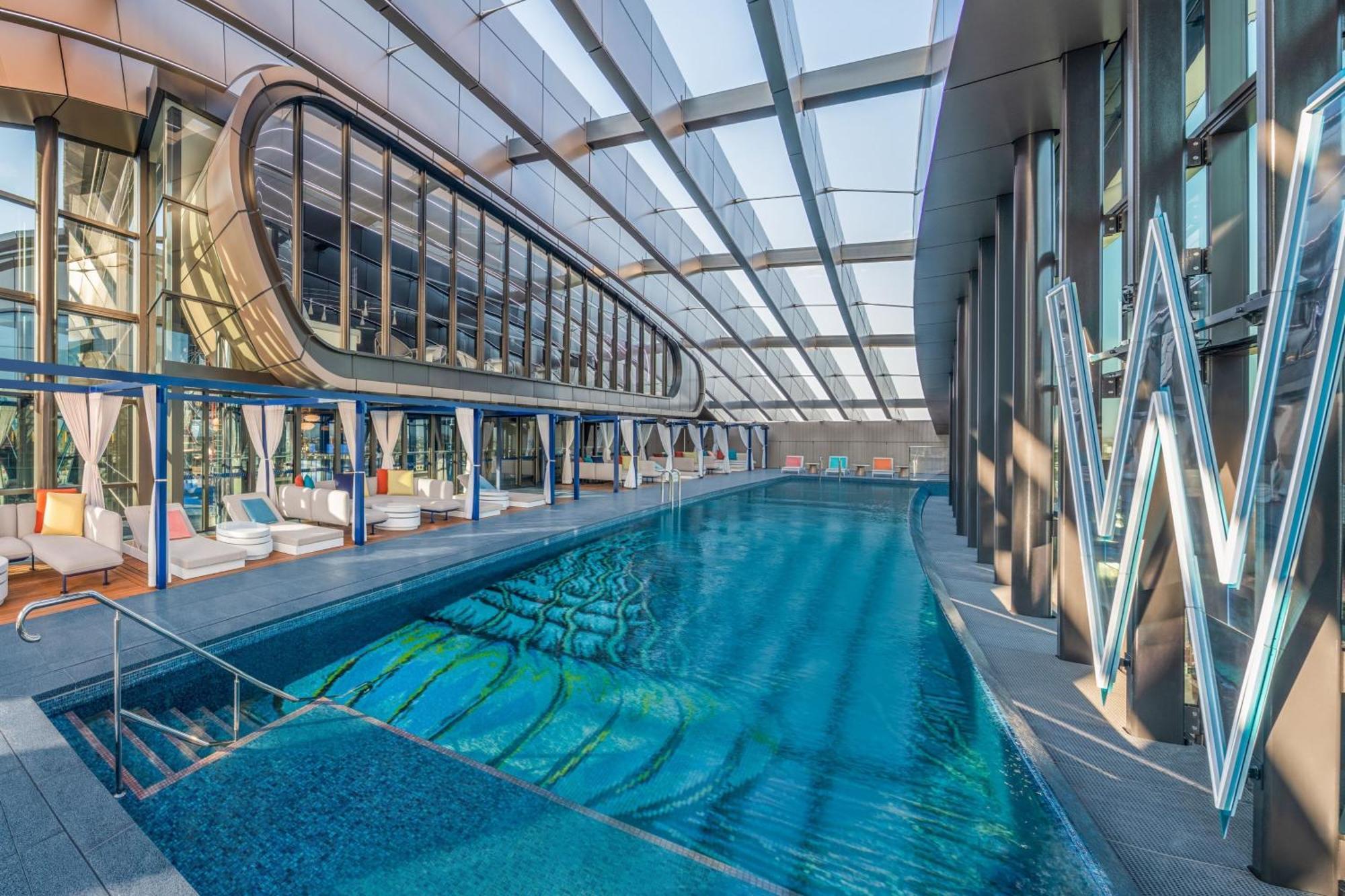 W Sydney Ξενοδοχείο Εξωτερικό φωτογραφία The pool at the 2012 London Aquatics Centre