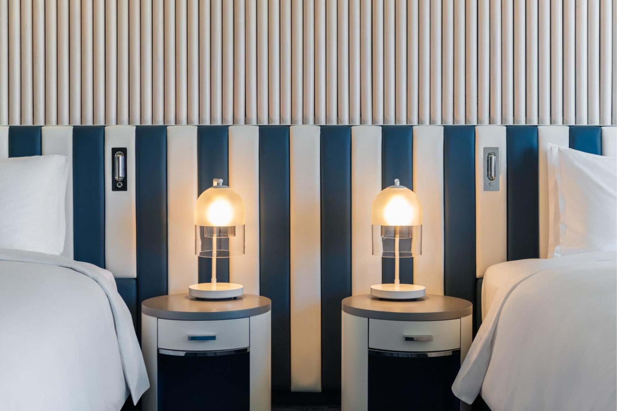 W Sydney Ξενοδοχείο Εξωτερικό φωτογραφία A room at the hotel